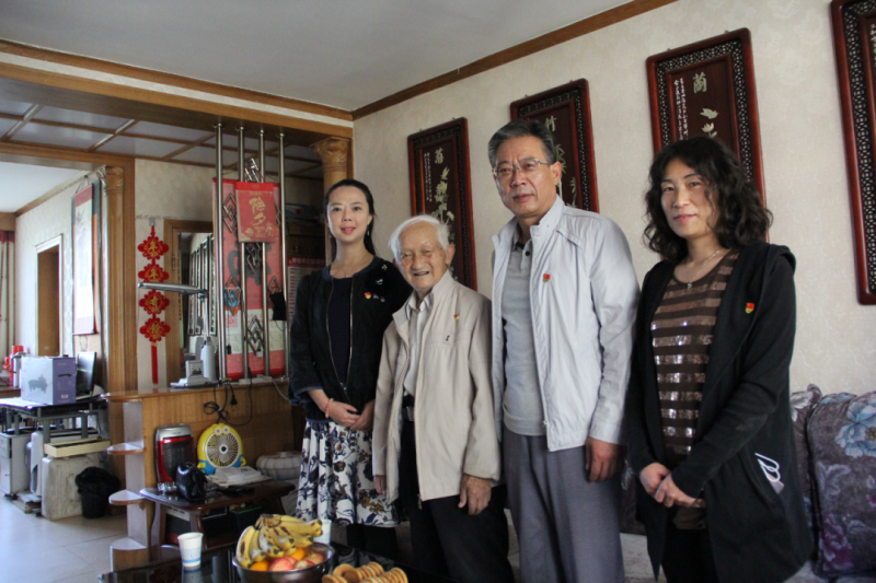 中共青海省第三建筑工程有限公司支部委員會開展&ldquo;走訪慰問暖人心，紅色精神永傳承&rdquo;活動