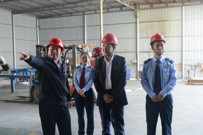 西寧市稅務(wù)局黨委書記、局長(zhǎng)劉興華蒞臨 青海物產(chǎn)工業(yè)投資有限公司調(diào)研