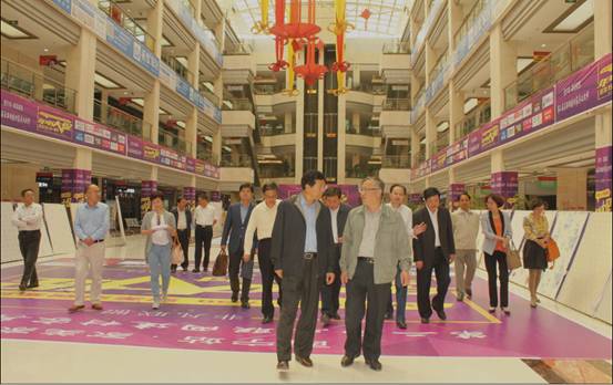 副省長(zhǎng)王黎明一行視察朝陽(yáng)物流園區(qū)，臨空經(jīng)濟(jì)開發(fā)區(qū)工作